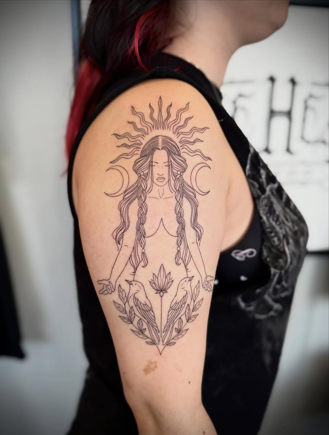 Tattoo by @robincandraw — fine_line