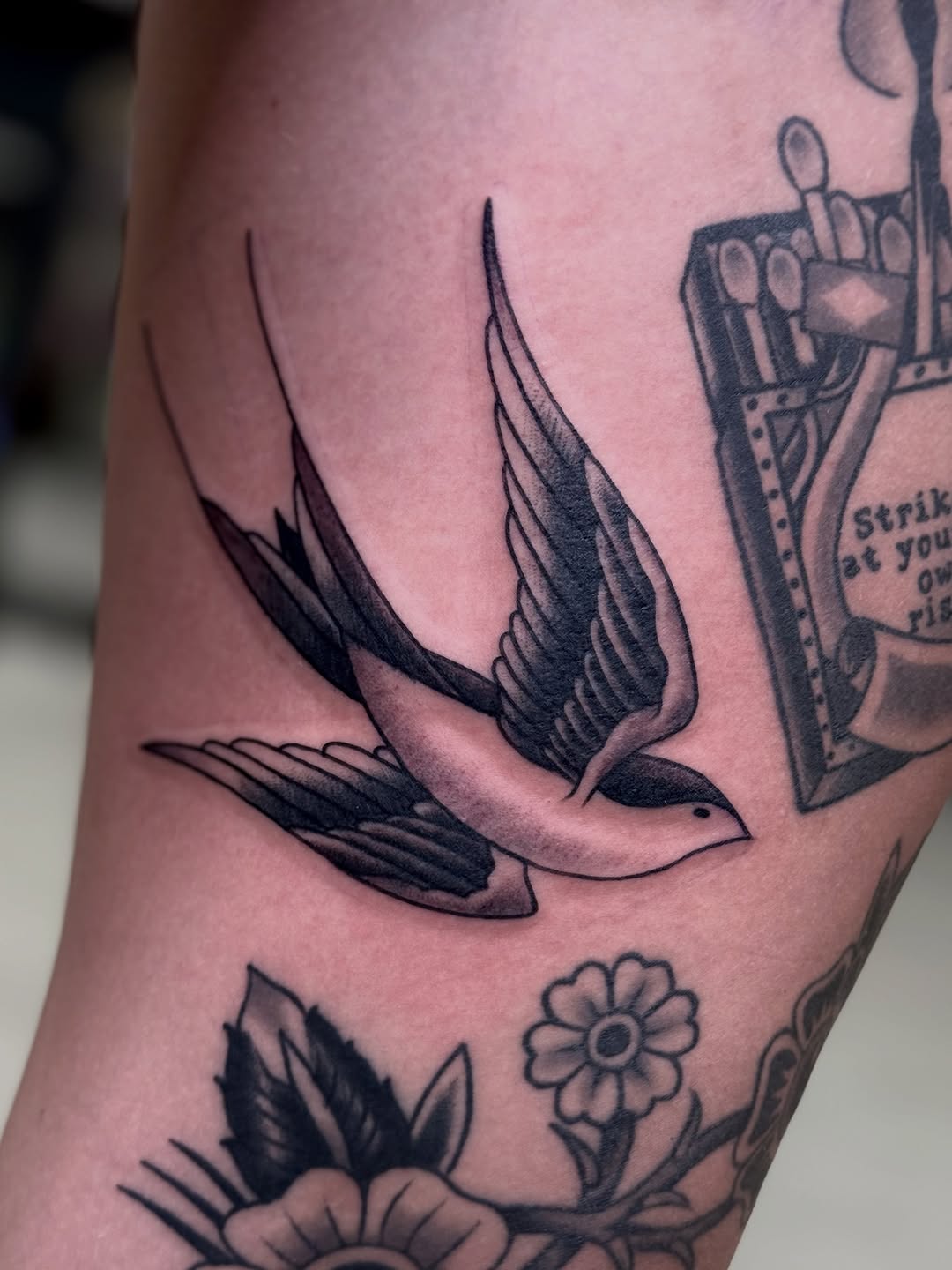 Tattoo by @yuriabreutattoo β american_traditional, black_and_grey