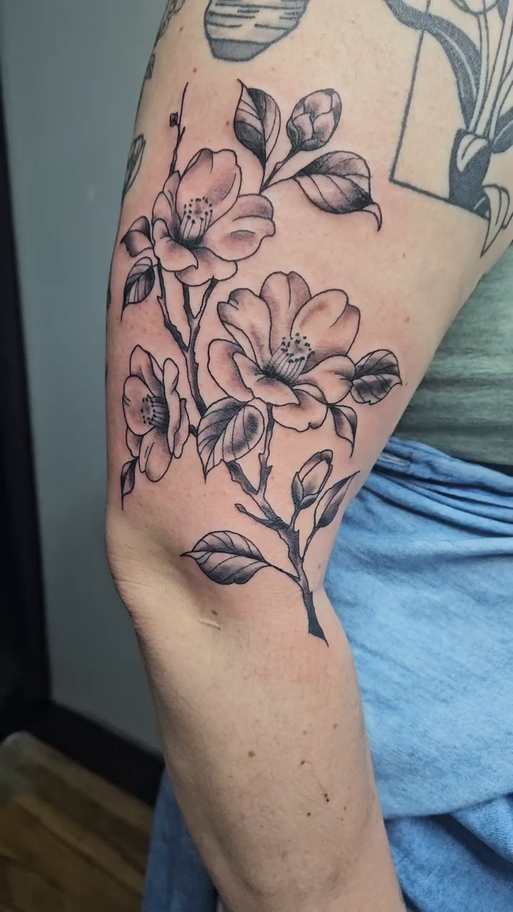 Tattoo by @hbld_danny — black_and_grey