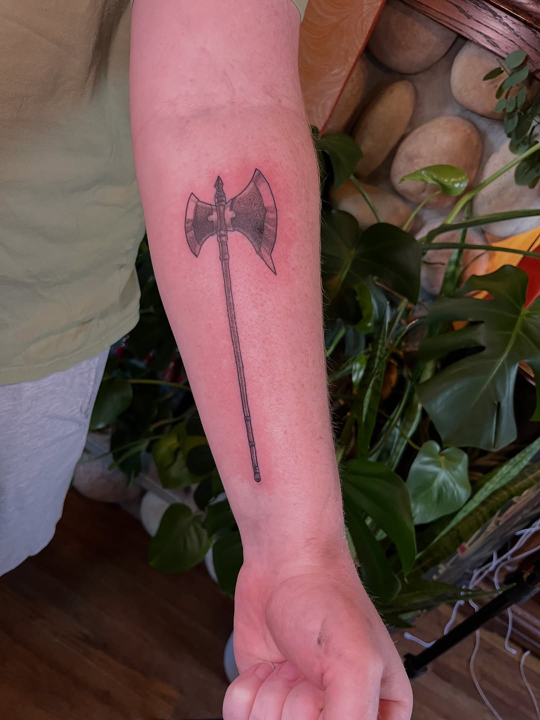 Tattoo by @syreetattoos — black_and_grey