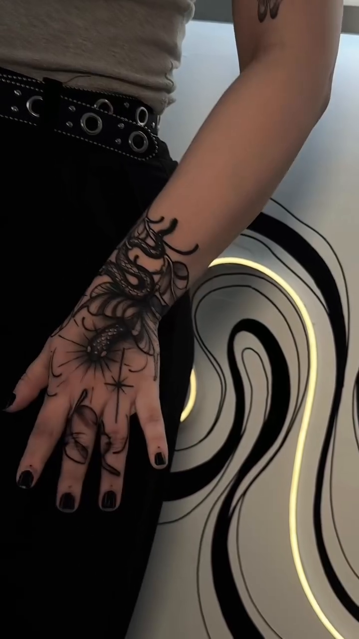 Tattoo by @blattattoo โ blackwork, geometric