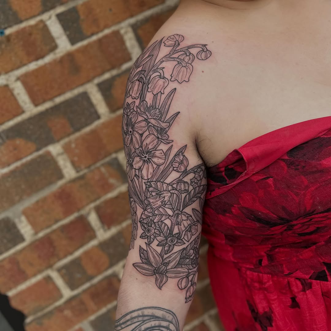 Tattoo by @shleeuhzahshade — black_and_grey