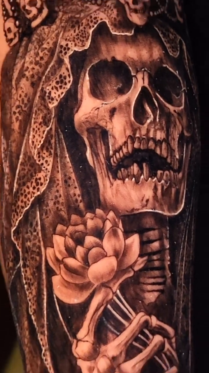 Tattoo by @pod_tattoos — black_and_grey, realism