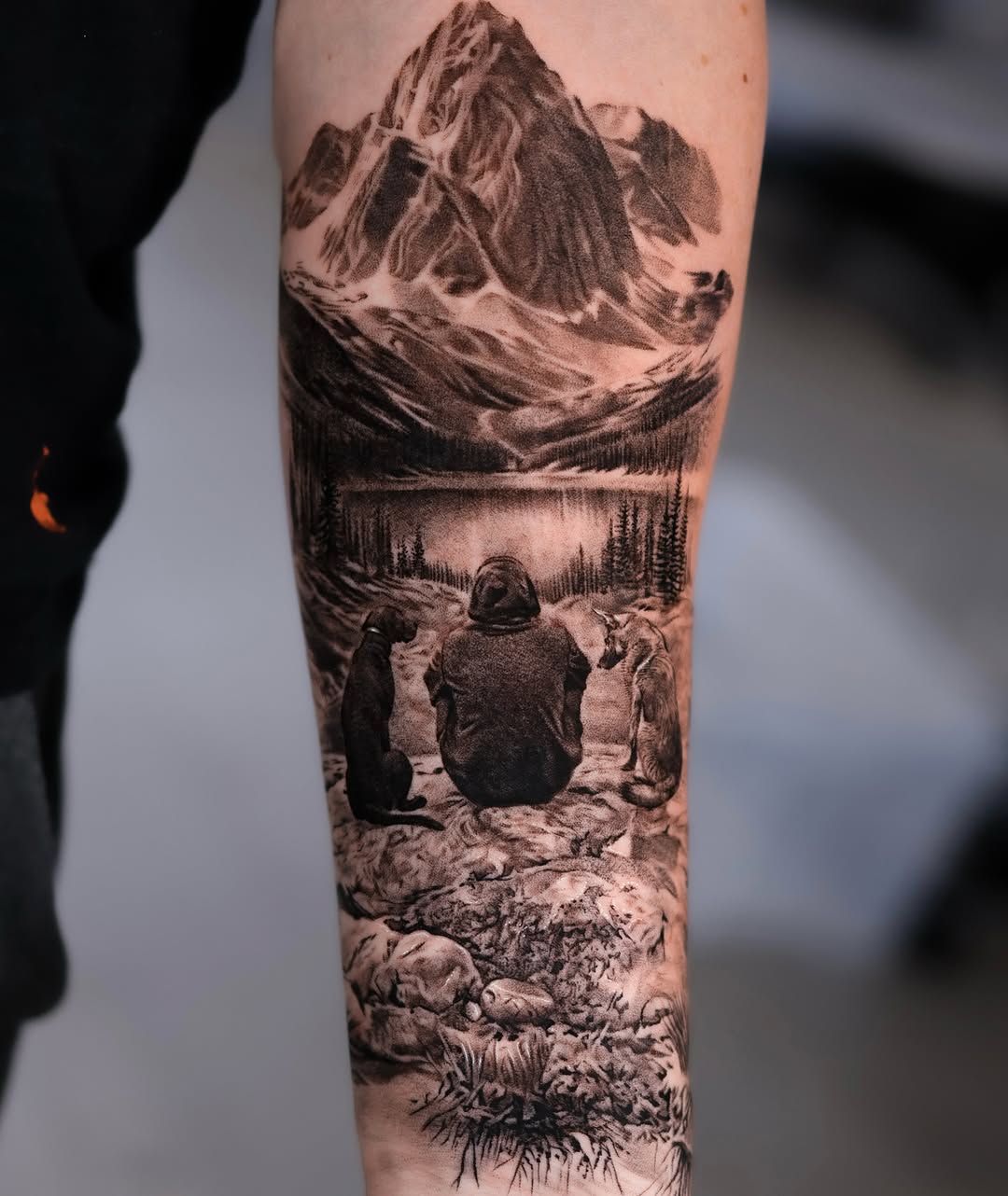 Tattoo by @hoa._.tattoo — realism, black_and_grey