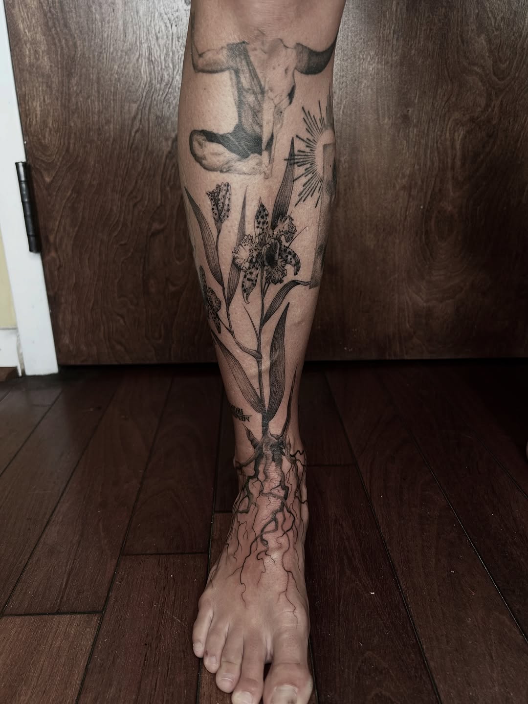 Tattoo by @savmaxtatz โ black_and_grey, realism