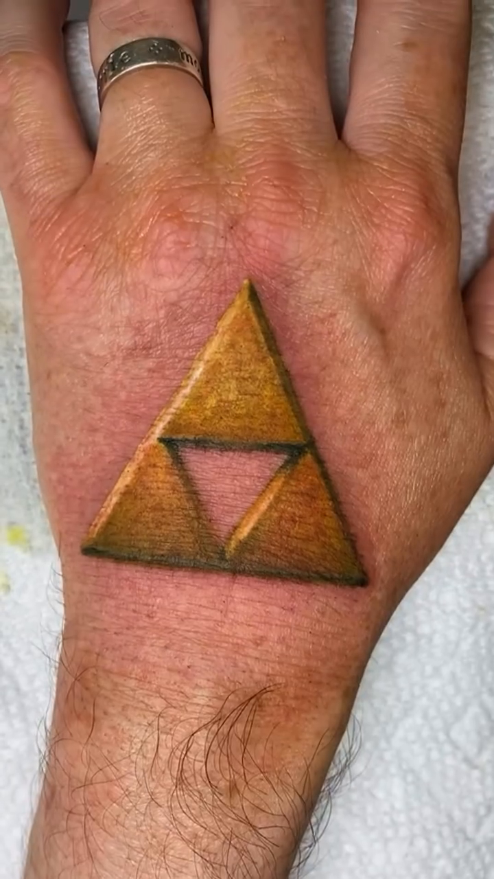 Tattoo by @inkedbygi_ β illustrative, geometric