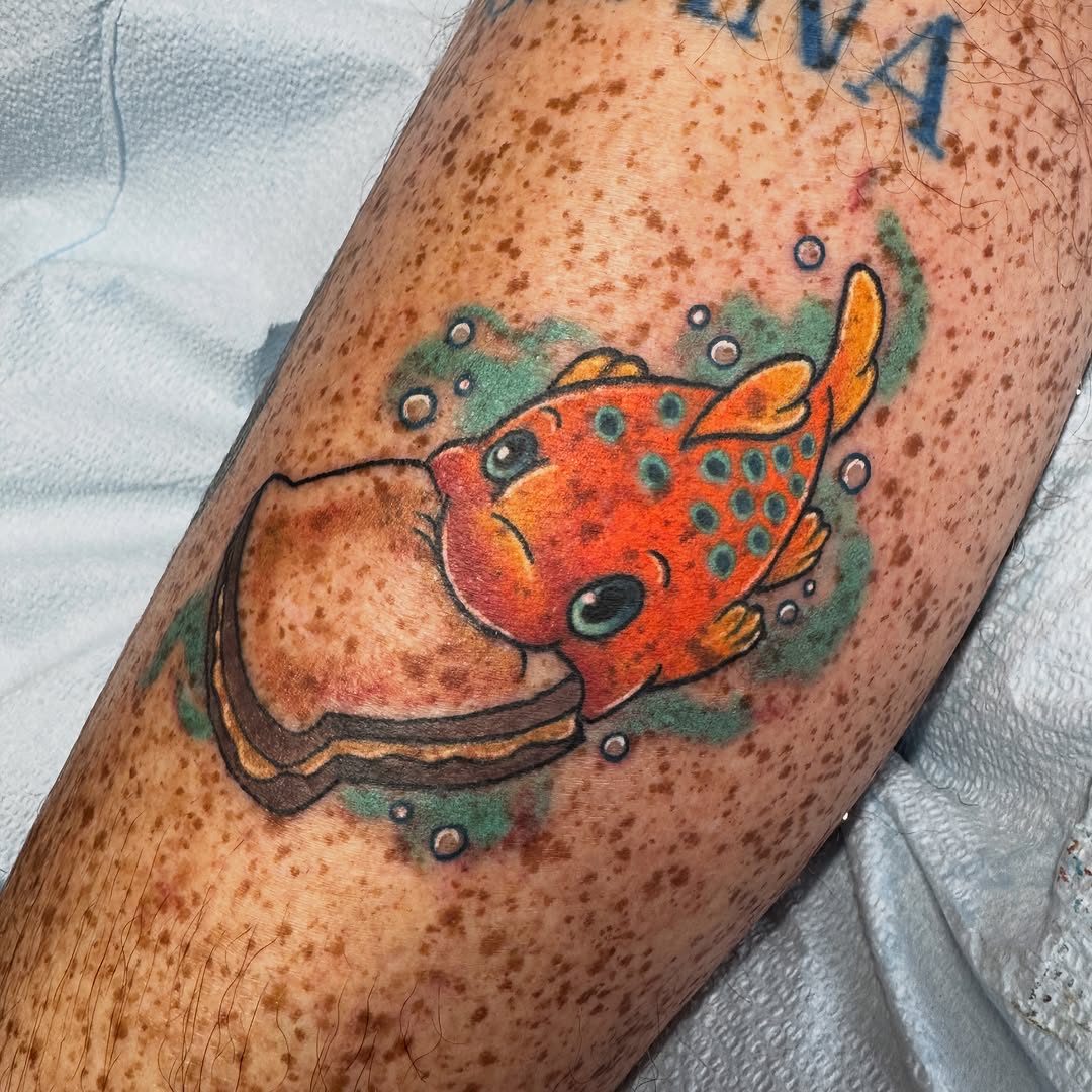 Tattoo by @beesnestqueenbee — new_school