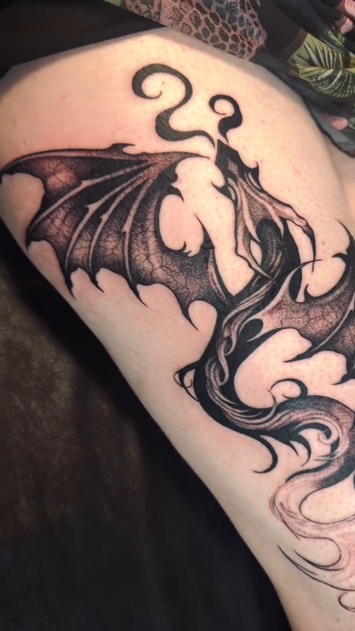 Tattoo by @roobusmoonwitch — black_and_grey, illustrative