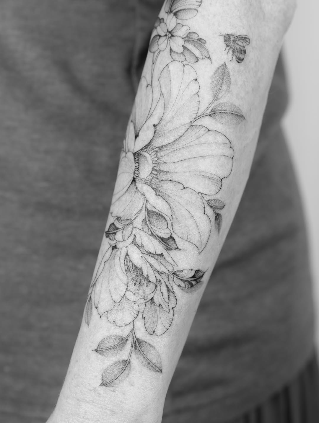 Tattoo by @leo.6tattoo — black_and_grey