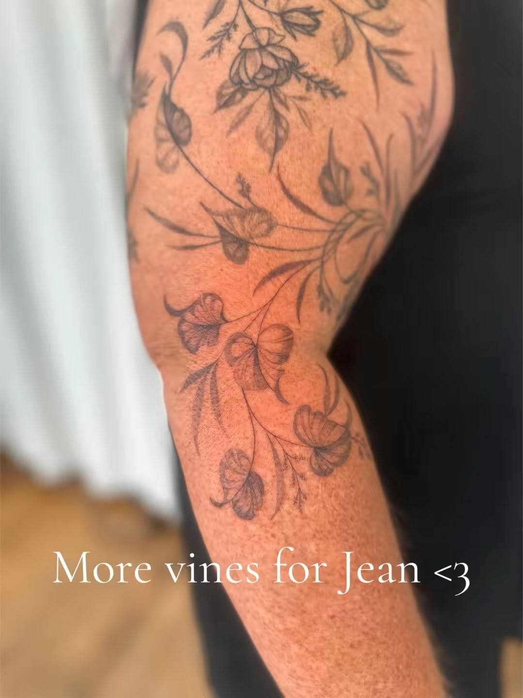 Tattoo by @cyne.tattoo — fine_line, black_and_grey
