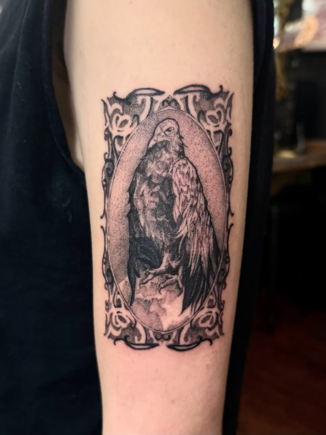 Tattoo by @isa._.tattoos — black_and_grey