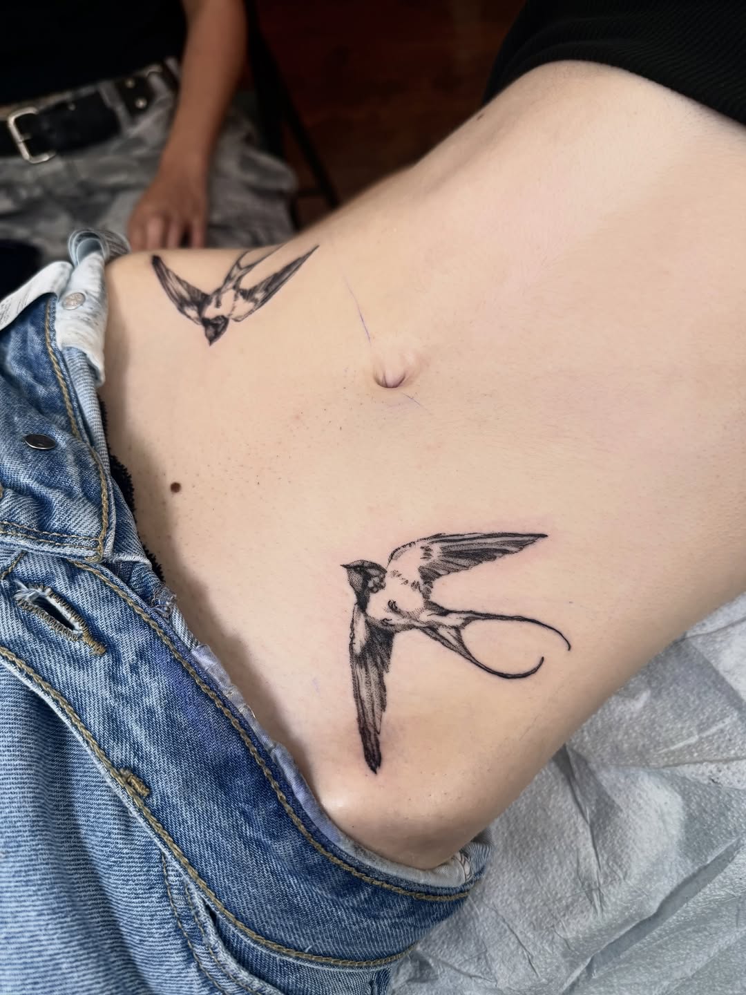 Tattoo by @isa._.tattoos — black_and_grey