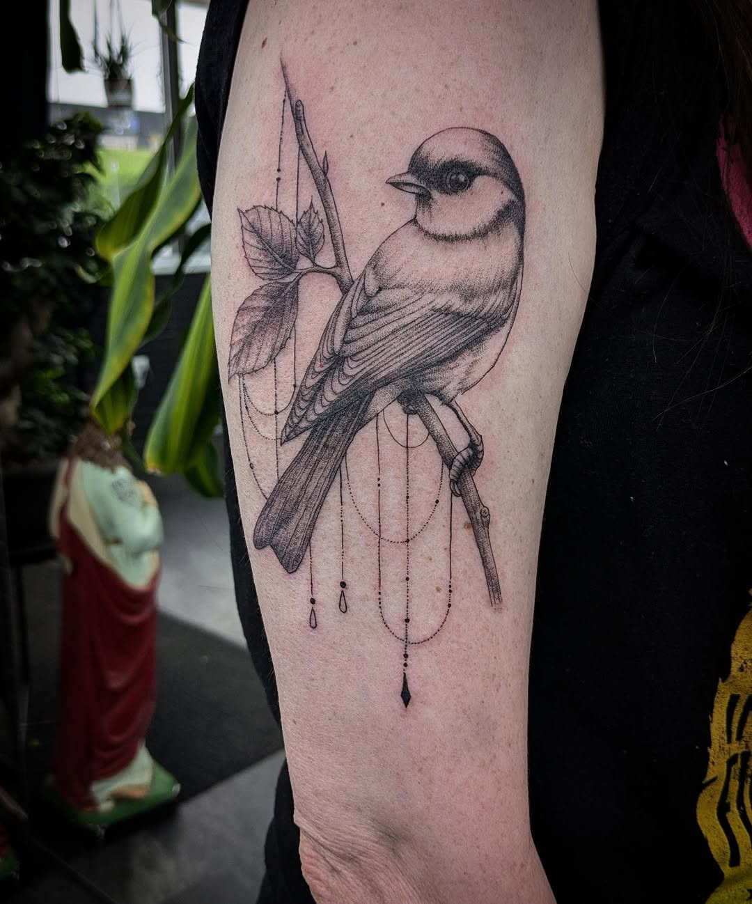 Tattoo by @alizee_tattoo โ fine_line, dotwork