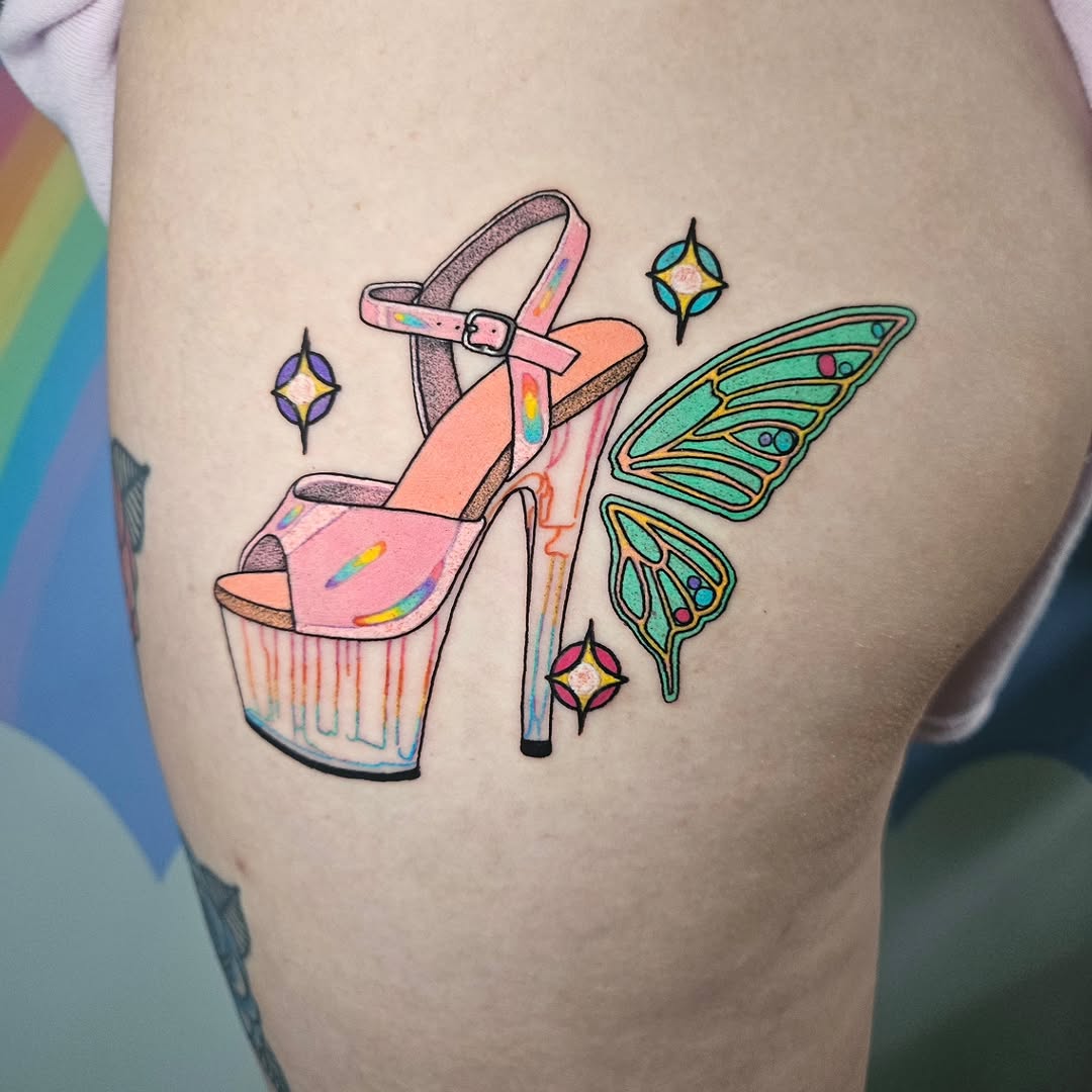 Tattoo by @grayscaleskies — new_school