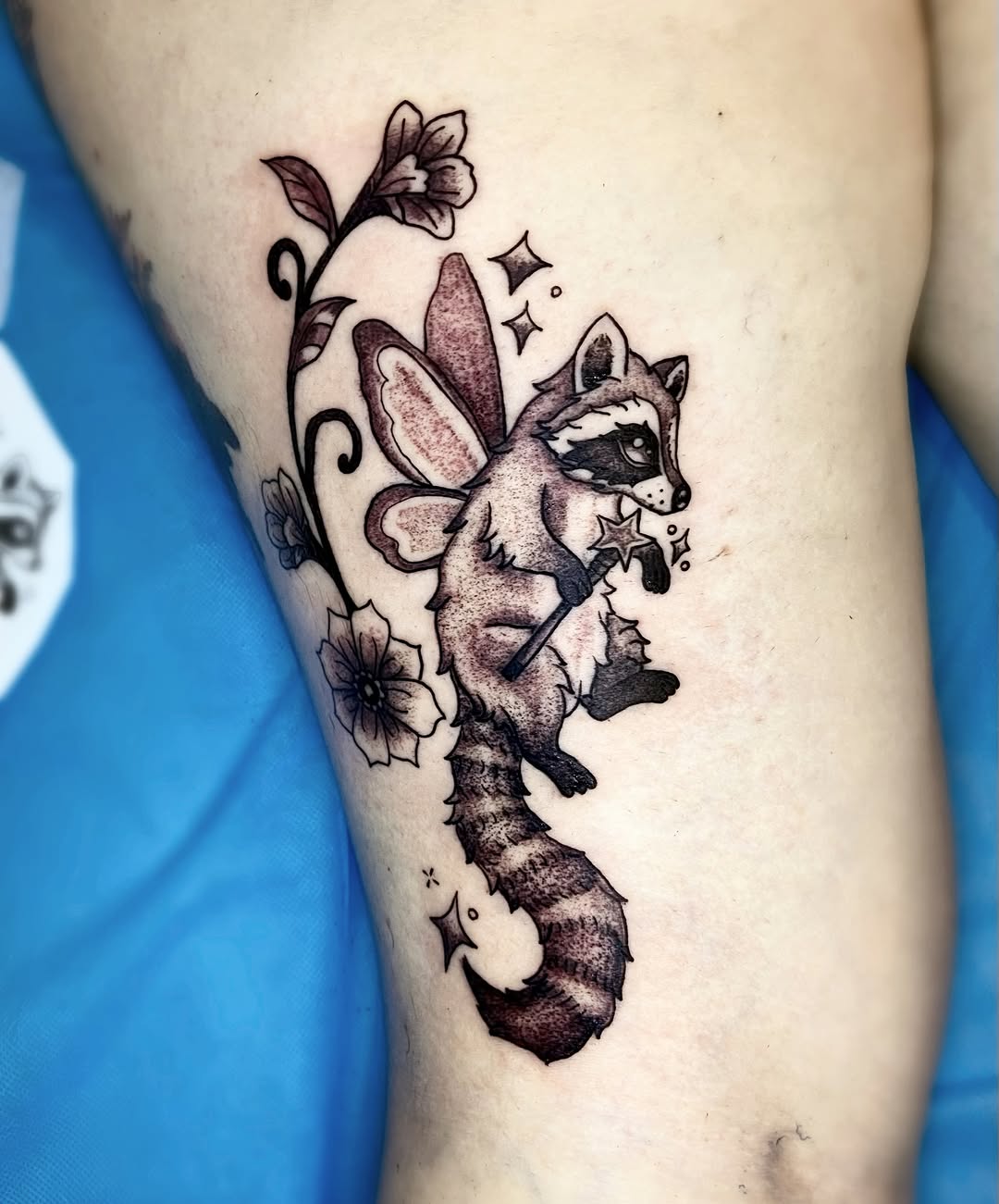 Tattoo by @shaycoleink — black_and_grey