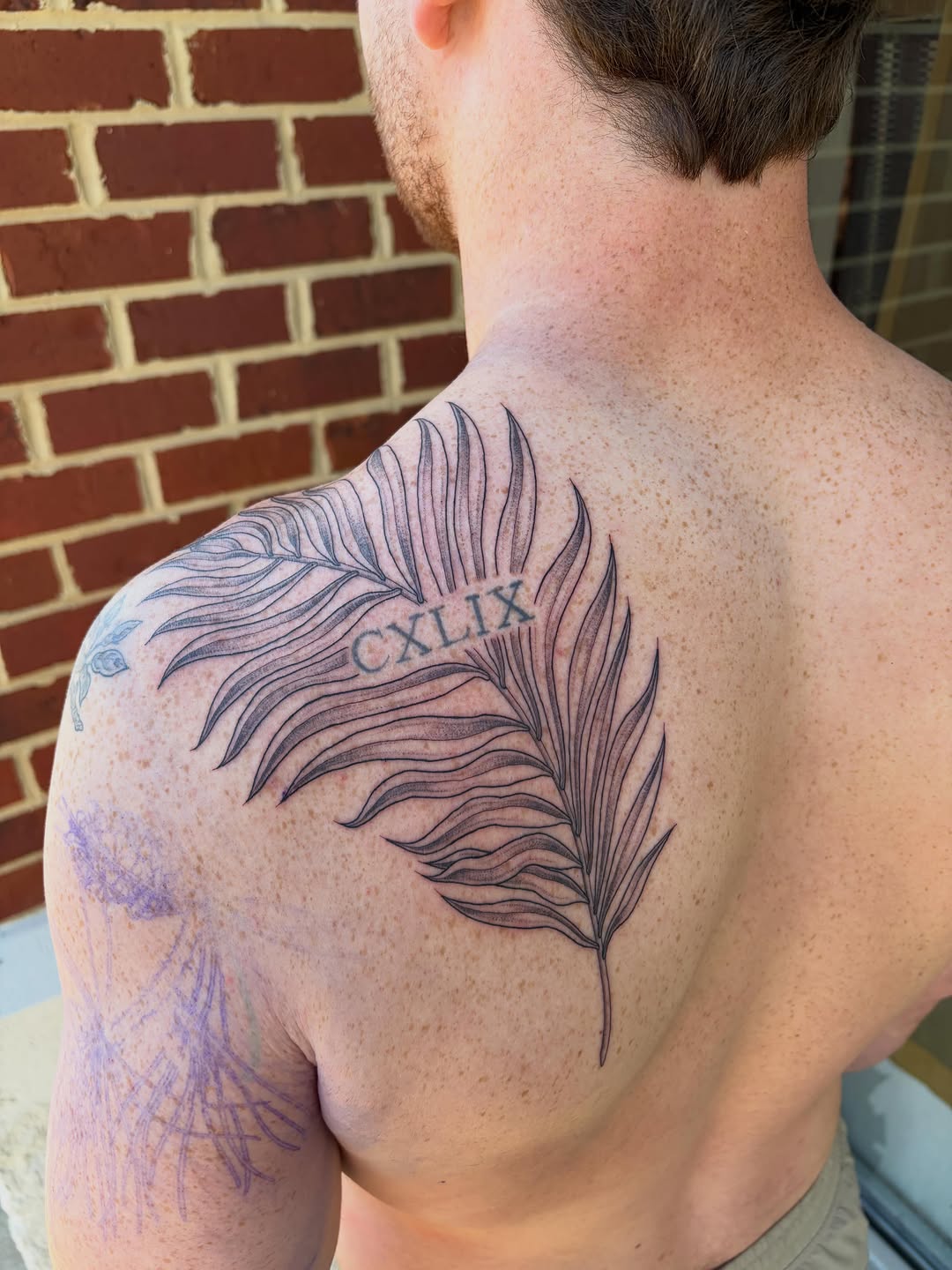 Tattoo by @drawingplantsandthings — fine_line