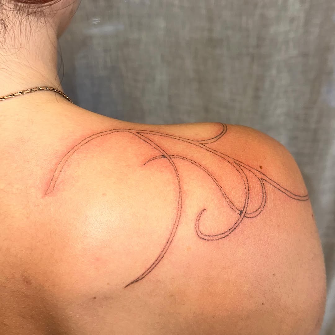 Tattoo by @pokingyousoftly — fine_line