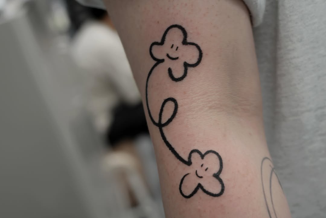 Tattoo by @m.tattooist.iv — fine_line, minimalist