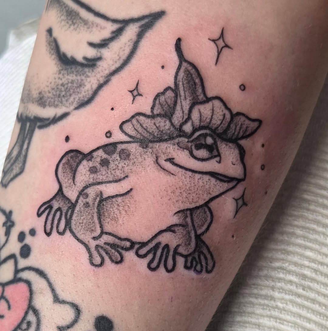 Tattoo by @rinval.ink — black_and_grey, dotwork