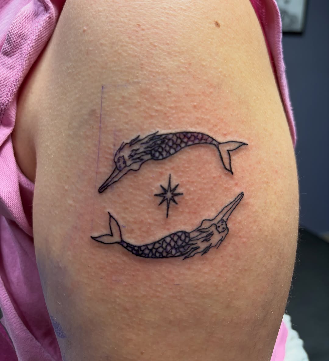 Tattoo by @inkbymichiii — fine_line