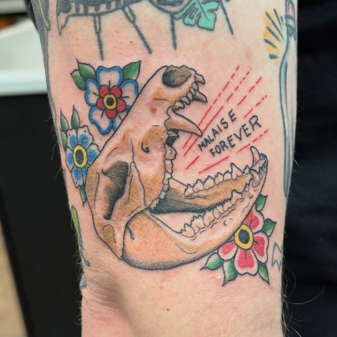 Tattoo by @lizglitztattoo — american_traditional, illustrative