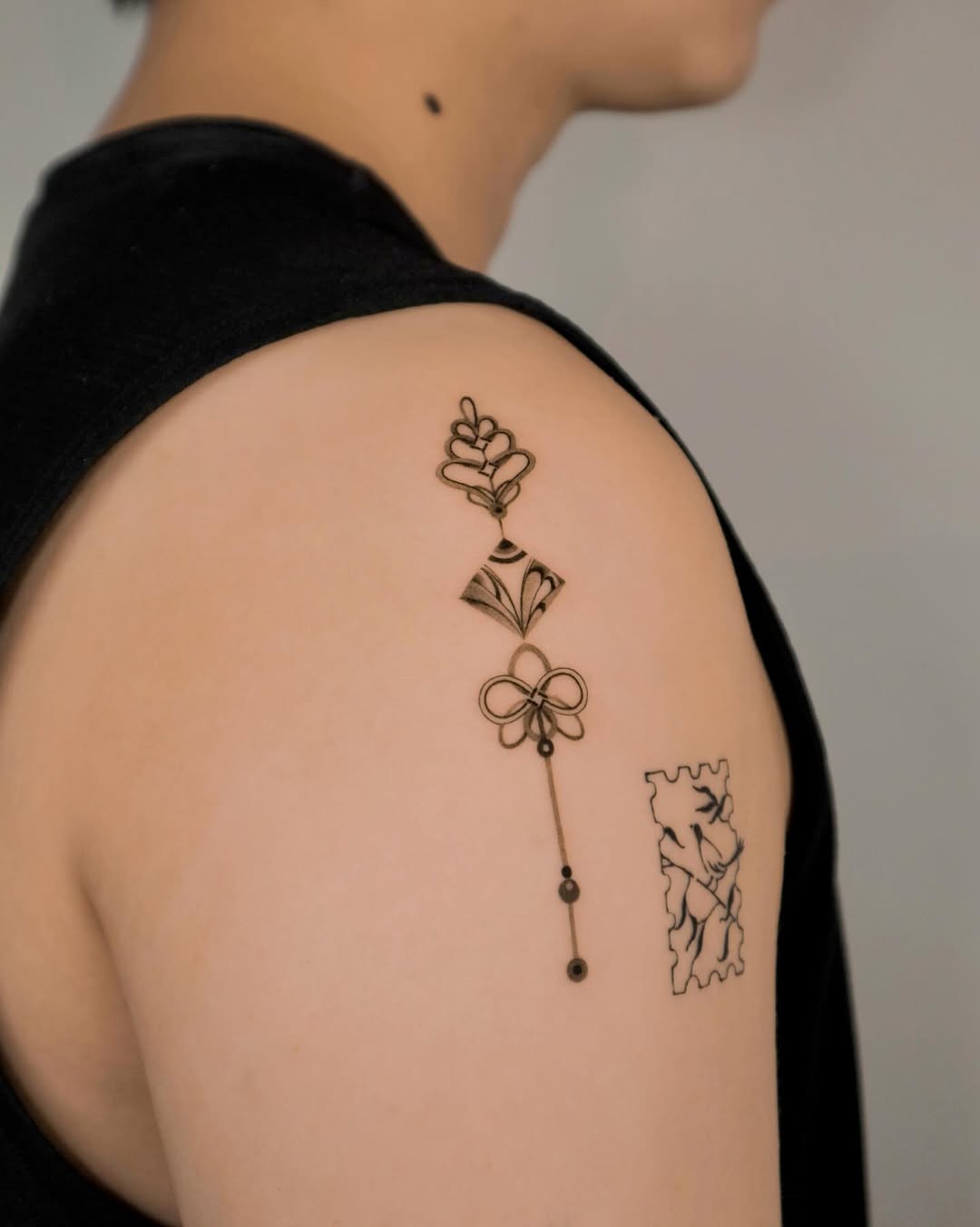 Tattoo by @rivdttt β fine_line, illustrative