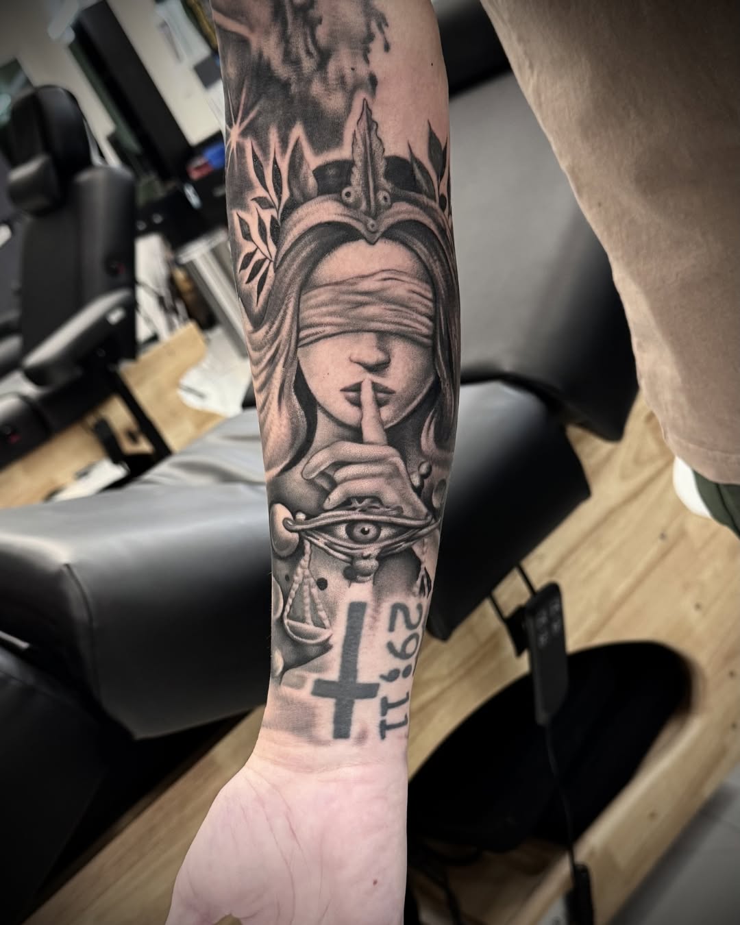 Tattoo by @ryno_ink โ black_and_grey, realism