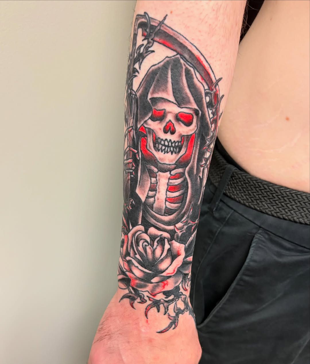 Tattoo by @wwhiterrabbit — american_traditional, black_and_grey
