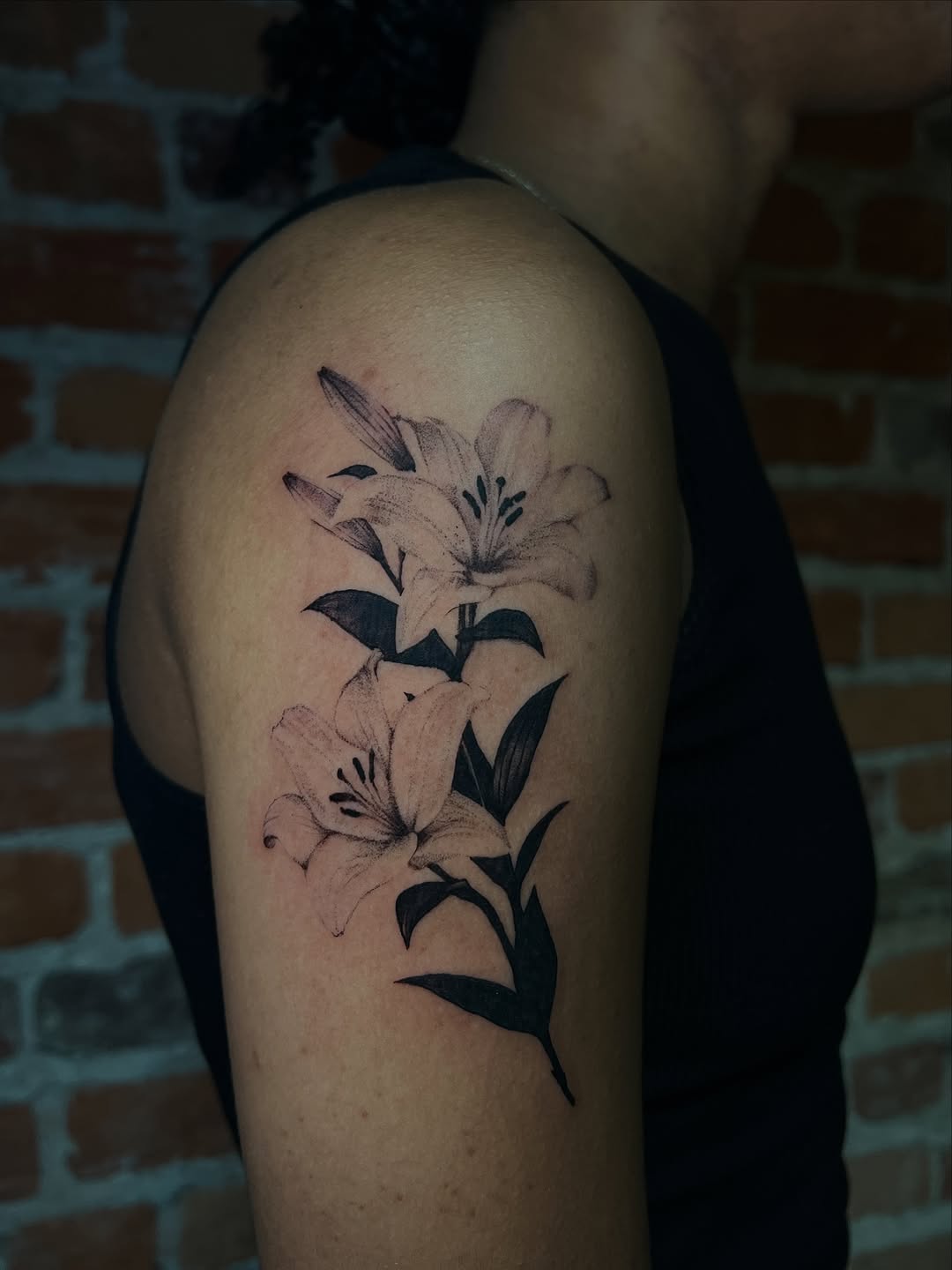 Tattoo by @uncomfycomfort โ realism, black_and_grey