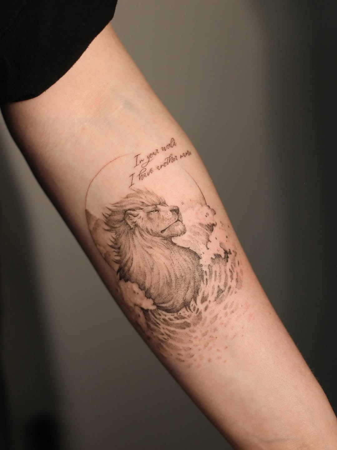 Tattoo by @ignis.tattoo.studio.kitchener โ black_and_grey