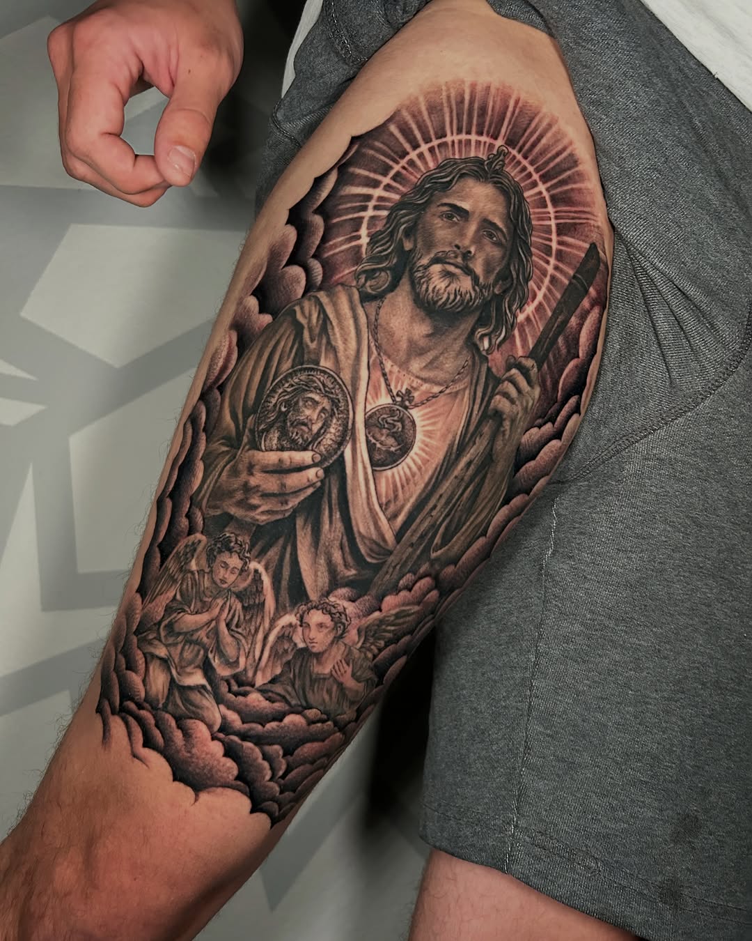 Tattoo by @nandojaa_ink — realism, black_and_grey