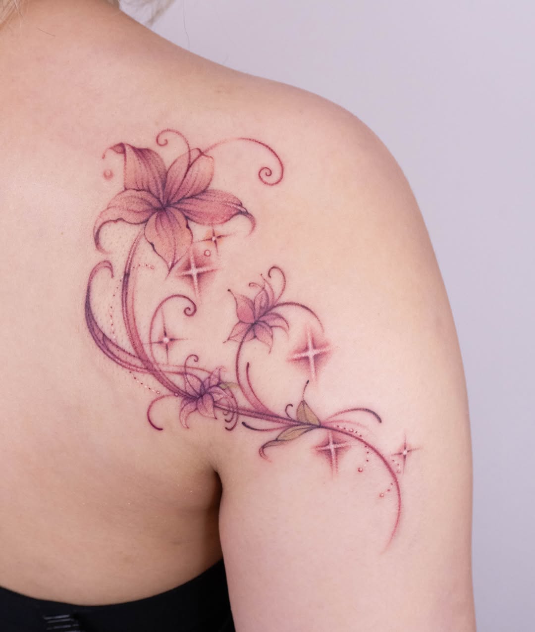 Tattoo by @gracillustrates — fine_line, ornamental