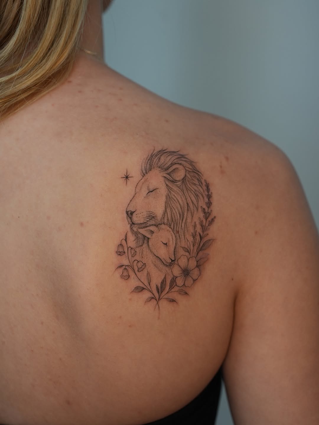Tattoo by @xiu.tattoos — fine_line, realism