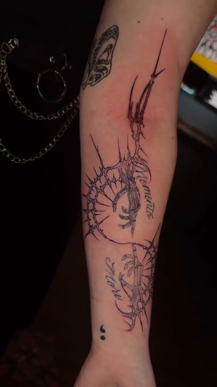 Tattoo by @cybervadik โ illustrative, fine_line
