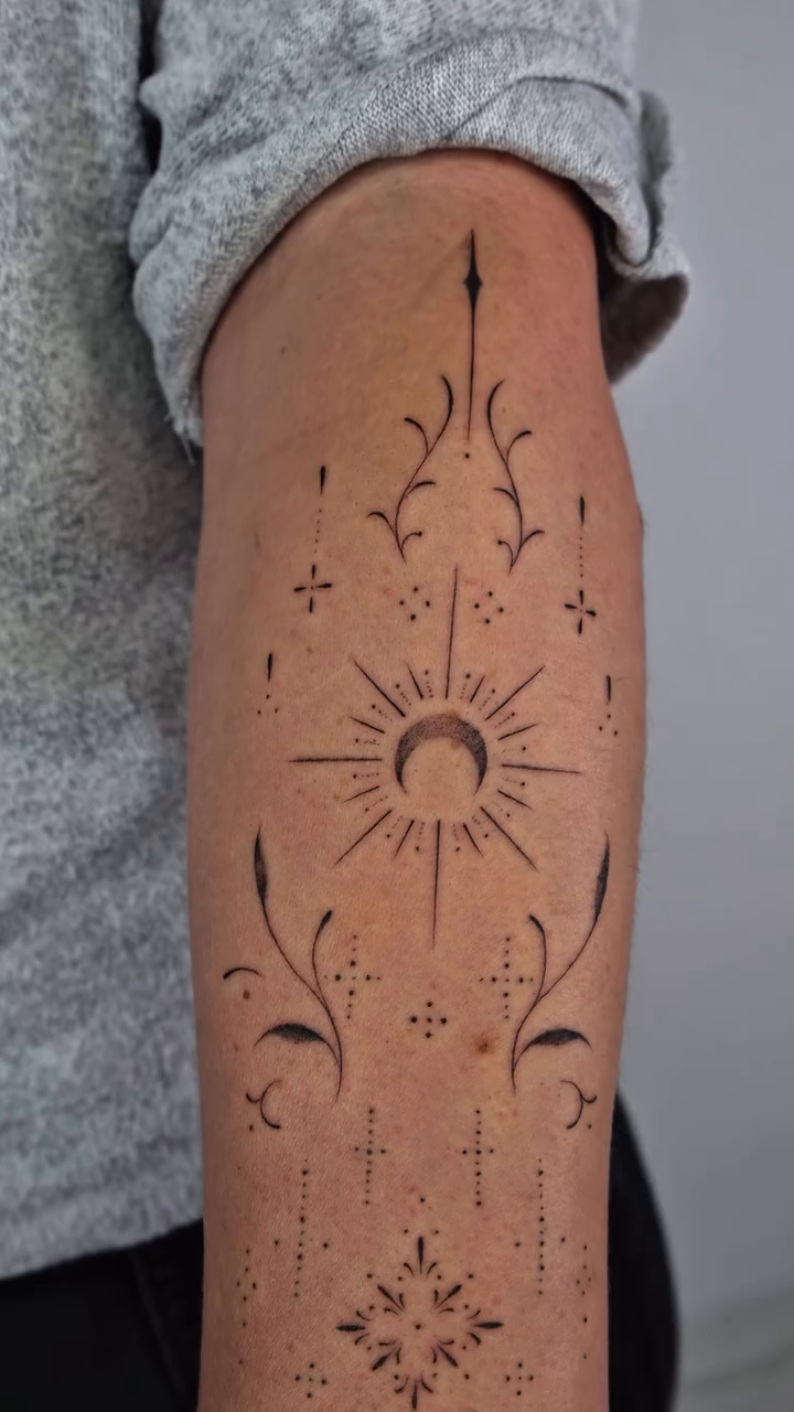Tattoo by @fineline.misty — fine_line, geometric