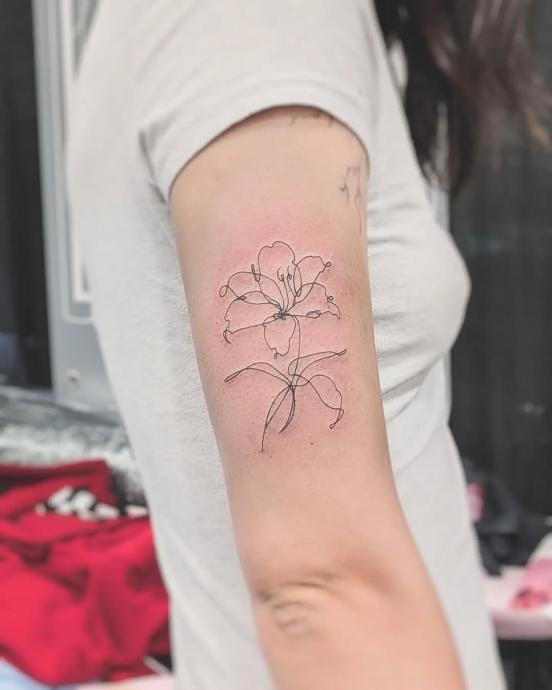 Tattoo by @tatie.ink โ fine_line