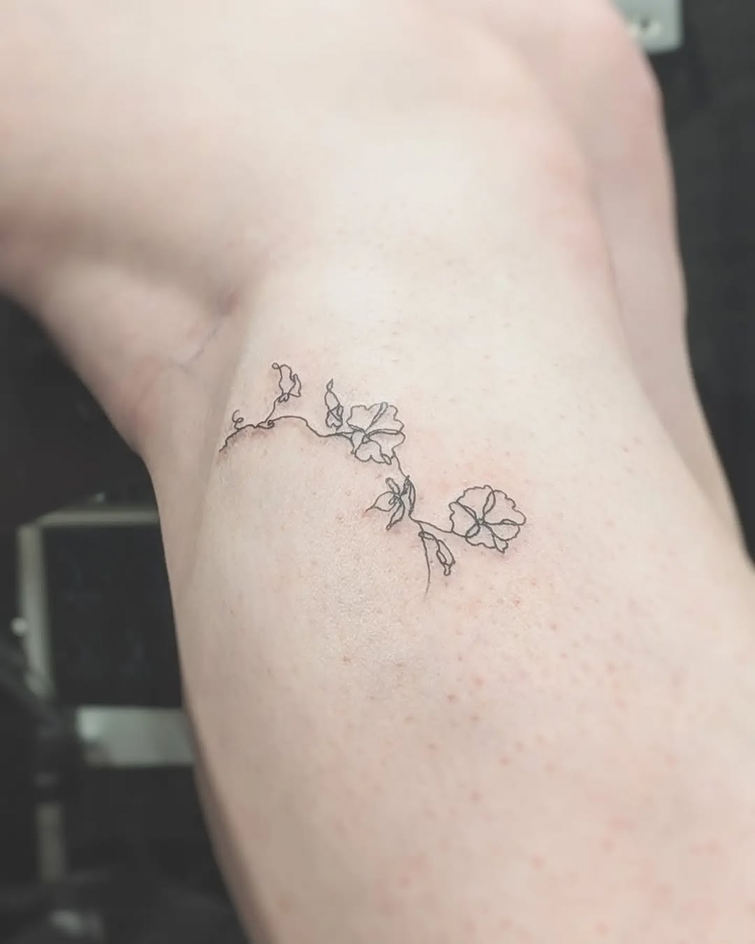 Tattoo by @tatie.ink โ fine_line