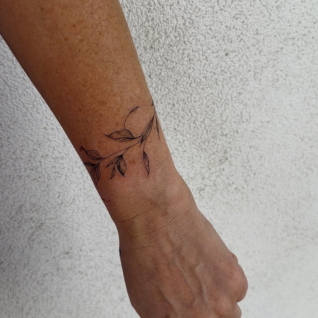 Tattoo by @thedallasfineline — fine_line