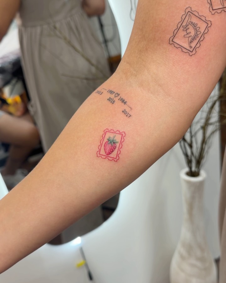 Tattoo by @danielmontoyaart โ fine_line, illustrative