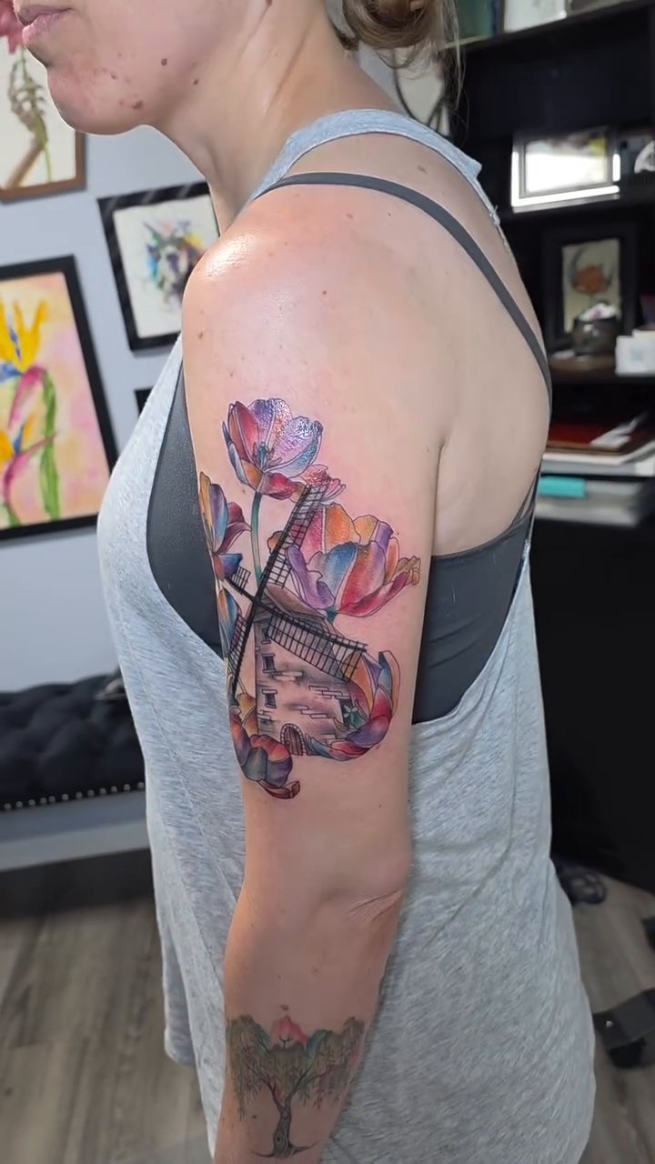 Tattoo by @raw.sun.art — watercolor, fine_line