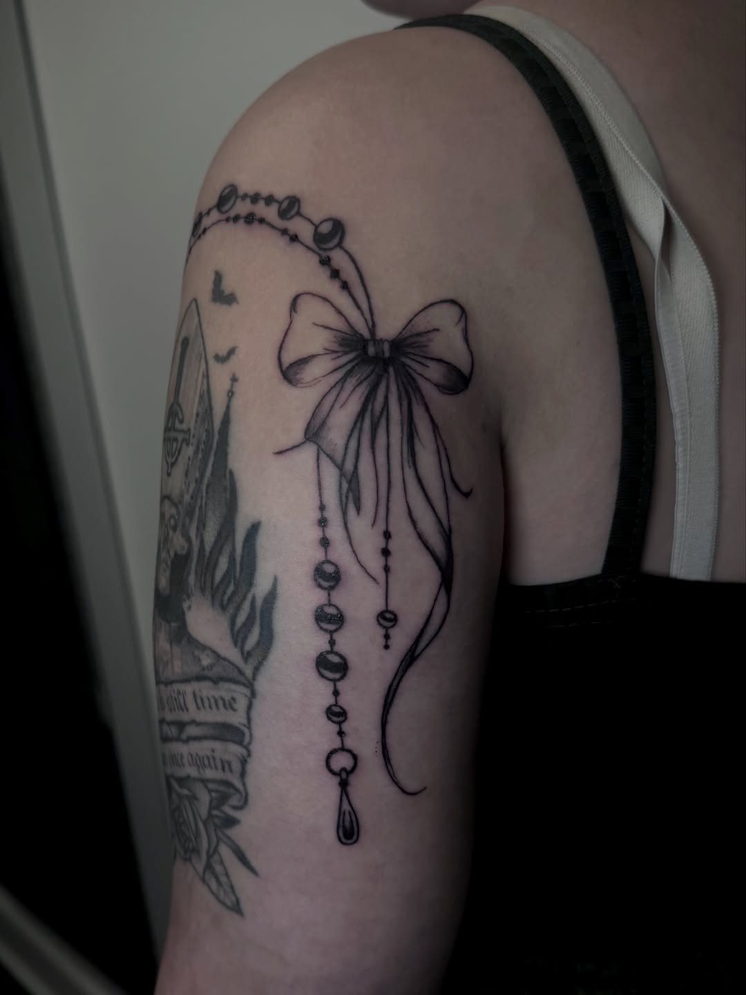 Tattoo by @devonlanetattoo — fine_line