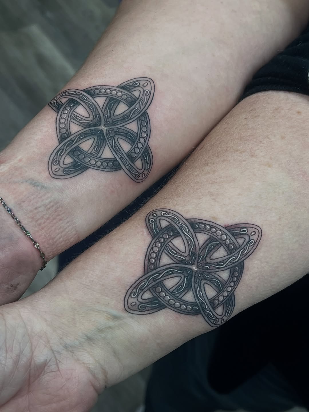 Tattoo by @oliviasuzannetattoos โ black_and_grey, ornamental