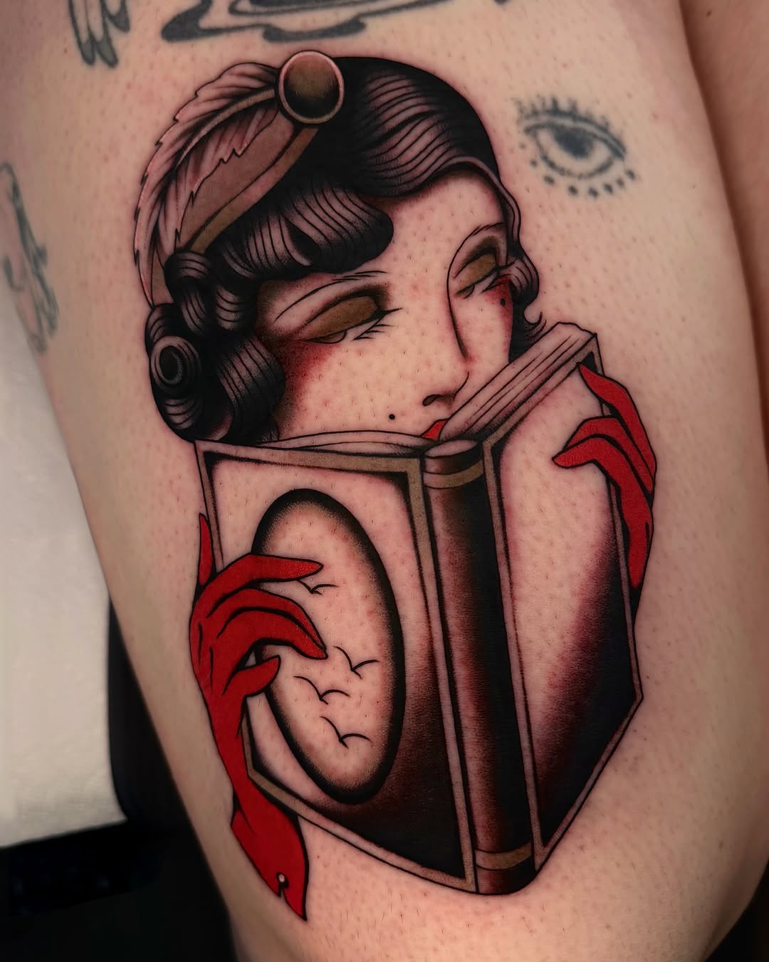 Tattoo by @donnajeantattoo โ american_traditional, illustrative