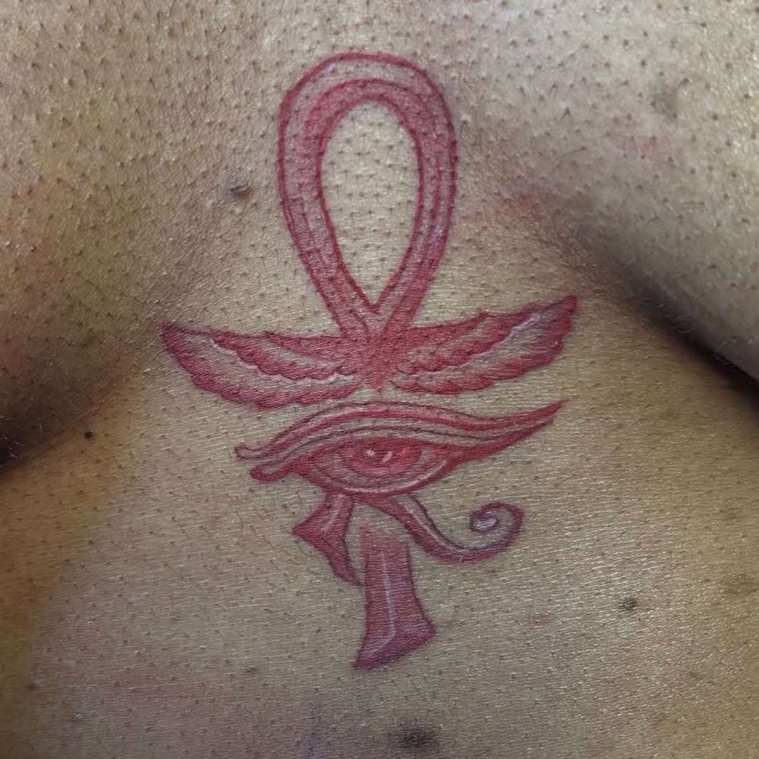 Tattoo by @christtelleink β black_and_grey