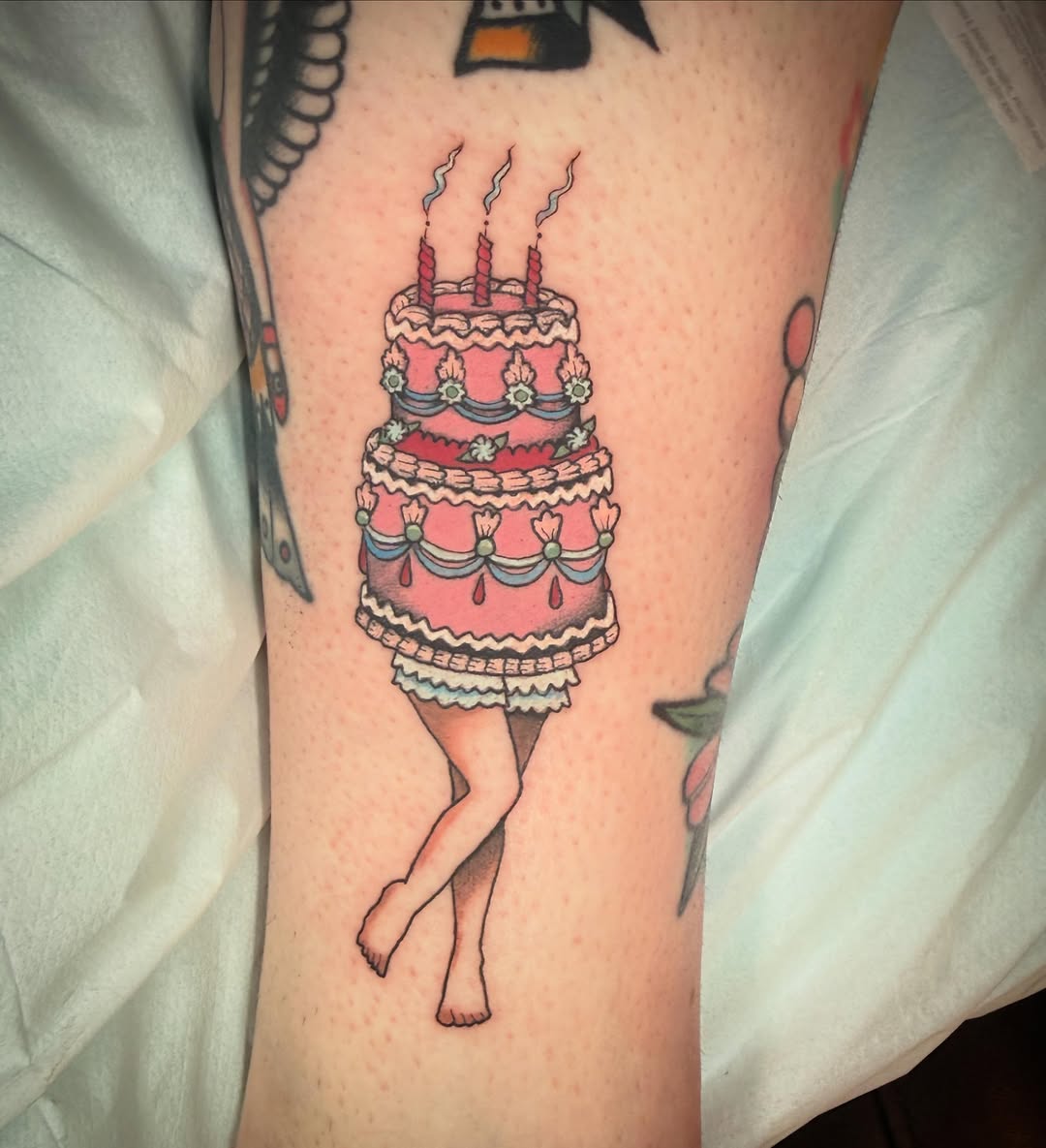 Tattoo by @bisbytattoos โ american_traditional