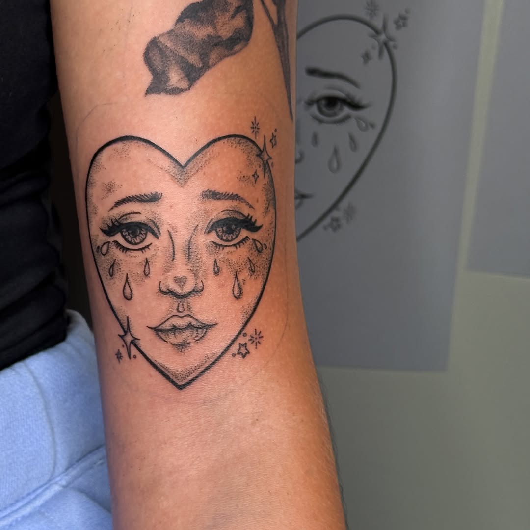 Tattoo by @ikaminks — black_and_grey