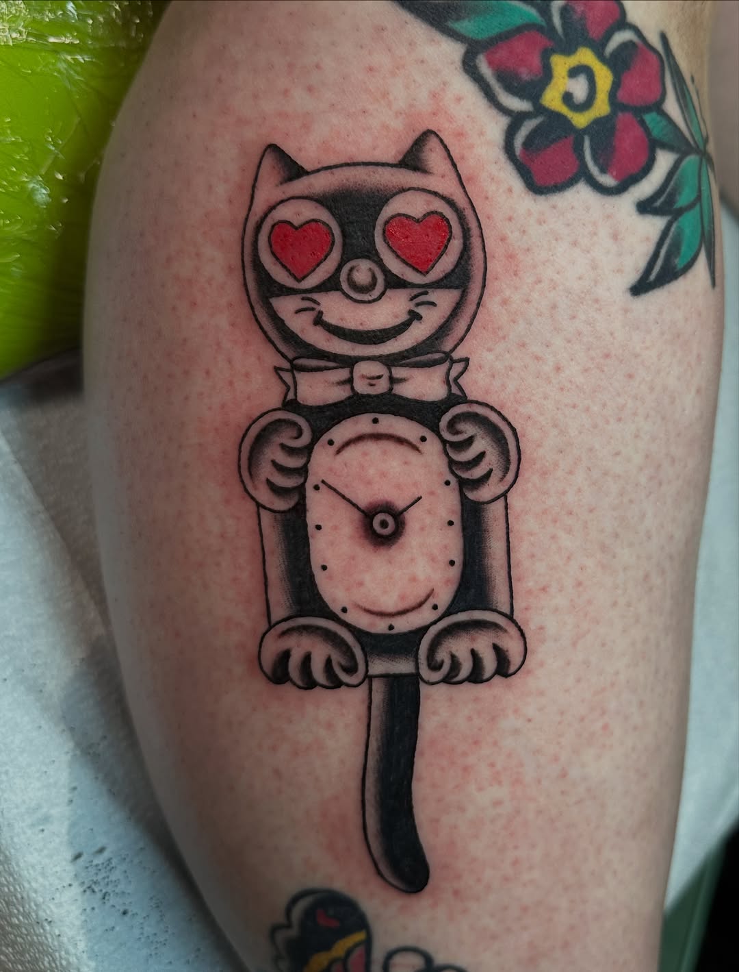 Tattoo by @eggtattooer — american_traditional