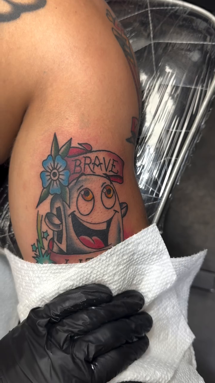 Tattoo by @meechxtattoo — american_traditional
