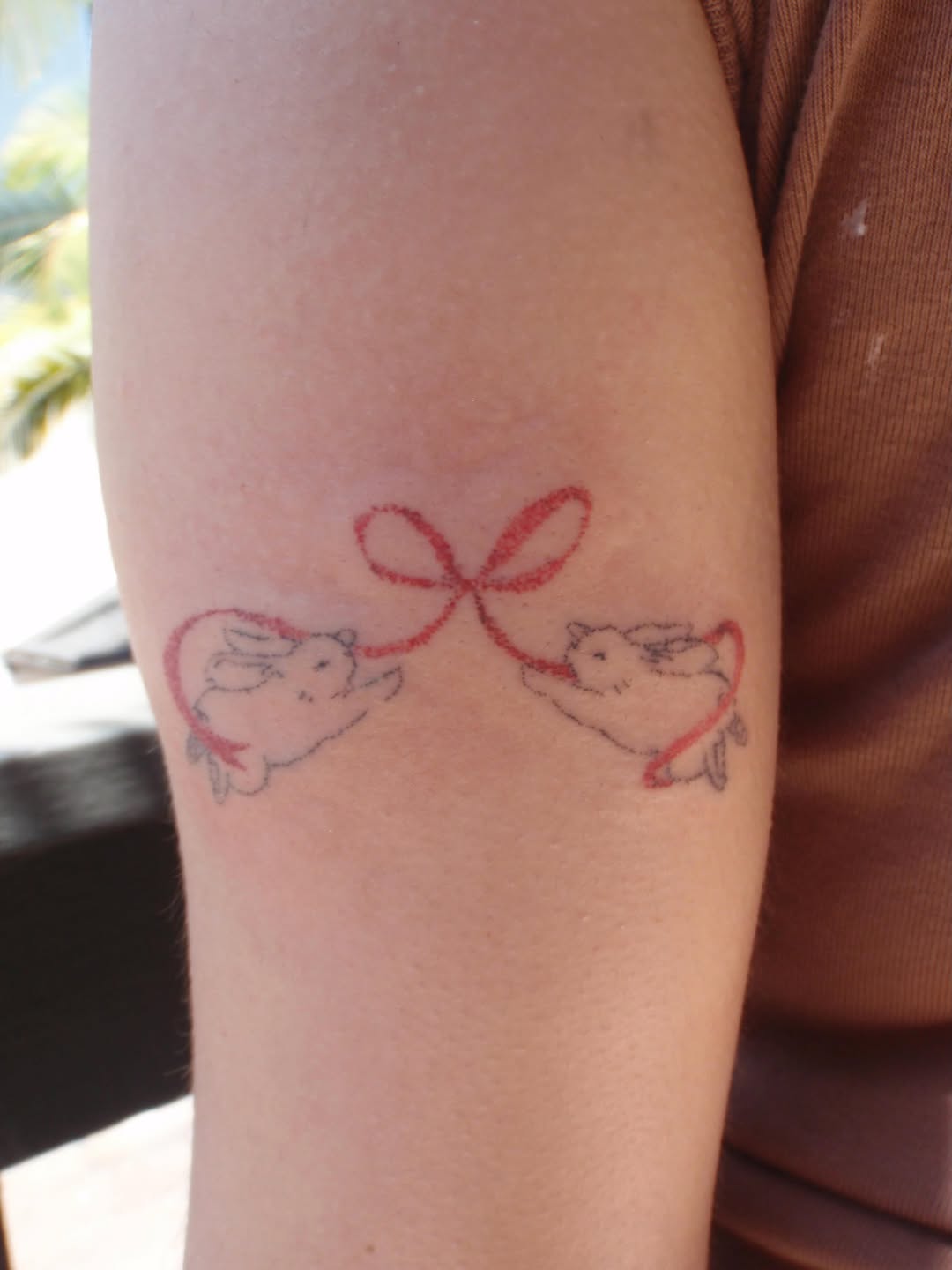 Tattoo by @hanadoeseverything — fine_line