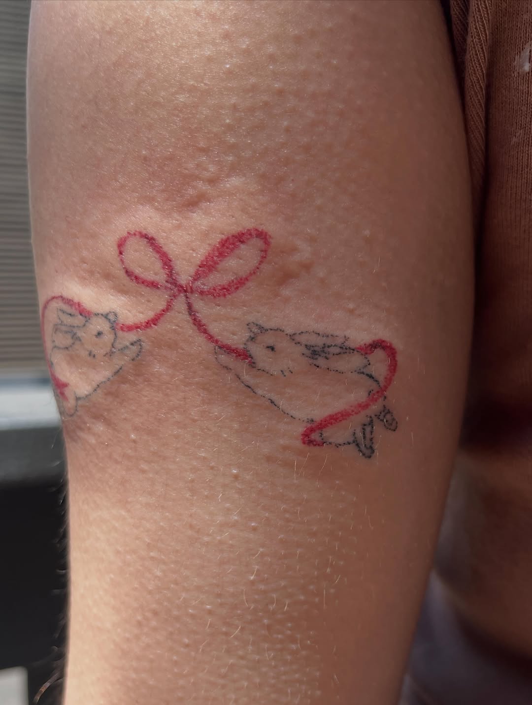 Tattoo by @hanadoeseverything — fine_line